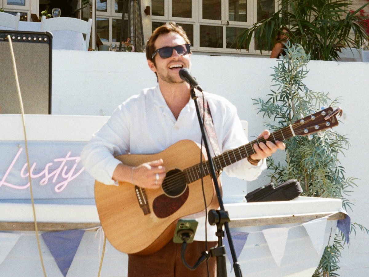 Our recommended wedding suppliers
